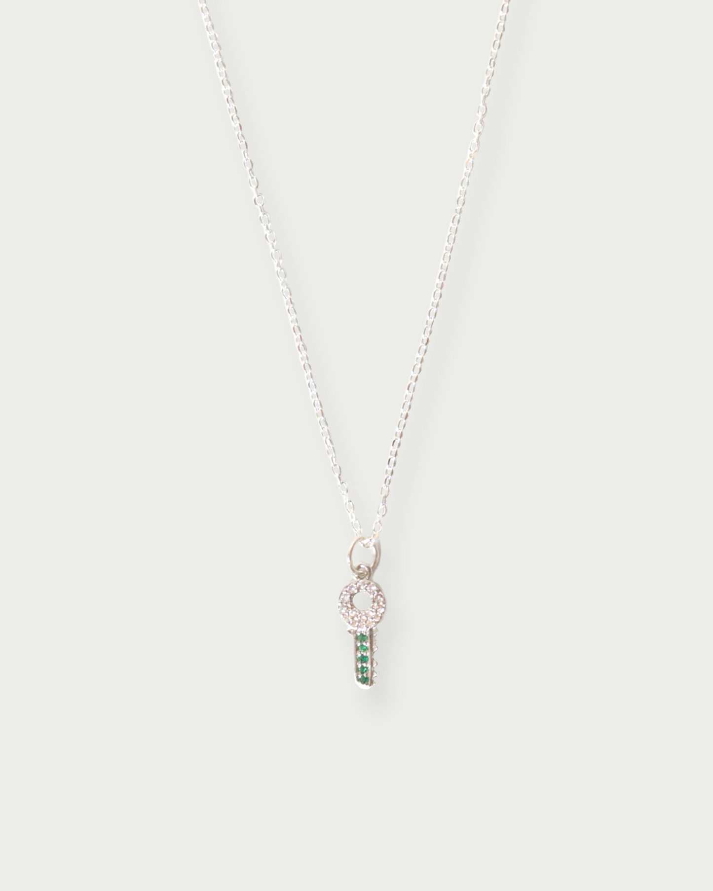 collier key green