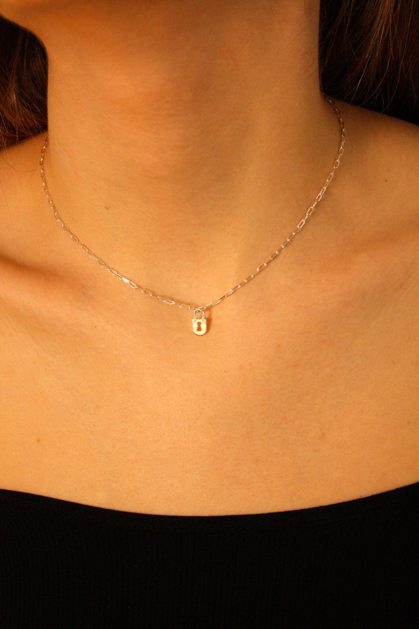 collier locky 
